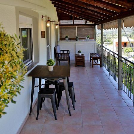 "Elegant & Quiet House" Apartment Igoumenitsa Exterior photo